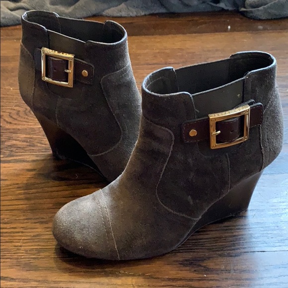 Tory Burch Shoes - Tory Burch Brown Bootie Sz 8